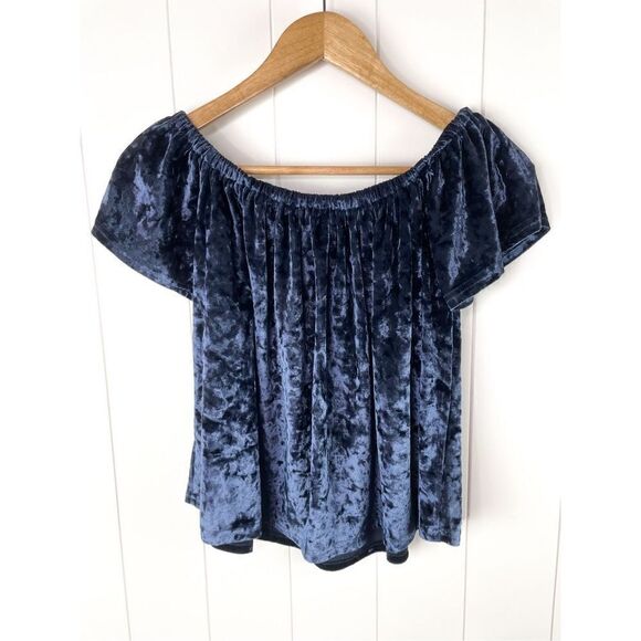 Sadie and Sage Velvet Off The Shoulder Top Blue Size M - Picture 10 of 11